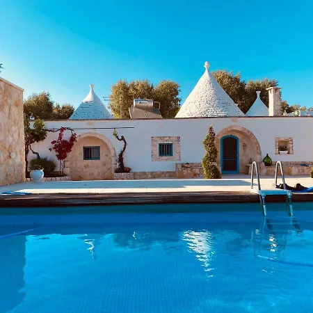 Trullo Isabell *